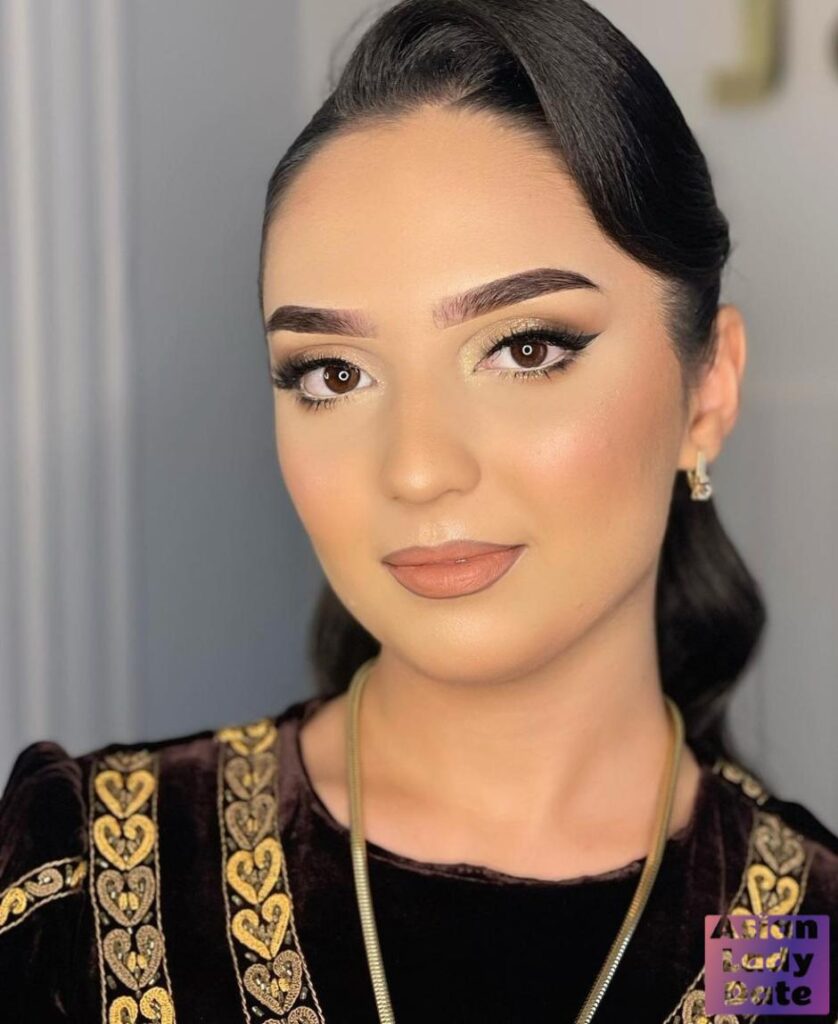Turkmen girl